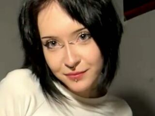 hot strip tease web cam MarisolSiciliano