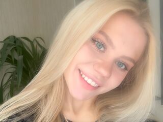 fingering cam girl picture MarlenaBalceiro
