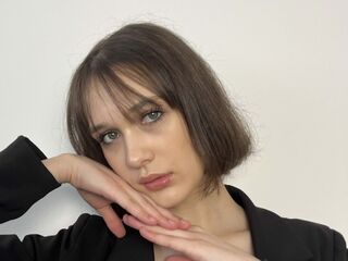 live teaser cam MarvelNaffziger
