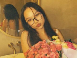 camgirl video chat room MegSnaples