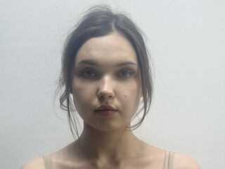 naughty cam girl masturbating with dildo MeganJefferson