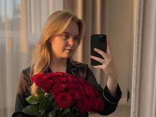 webcam live sex show MelissaMyla