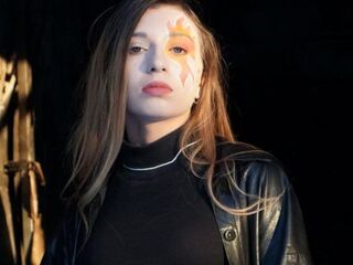 cam girl chatroom MerlynHepburn