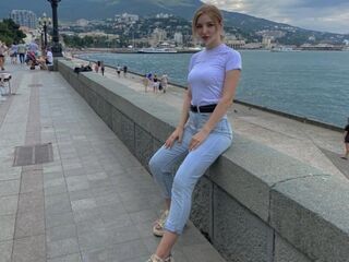 hot cam girl masturbating MiCrayford