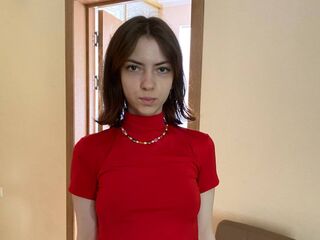 camgirl playing with vibrator MissisJons