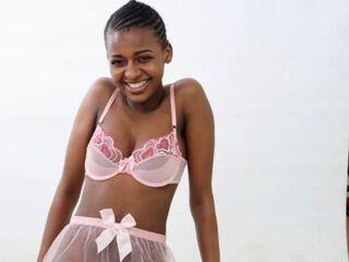 live webcam girl NaomiBrookes