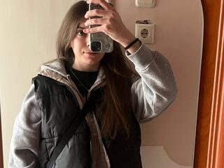 live chat NicoleInfinit
