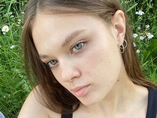naughty cam girl fingering pussy NoeliaMeara