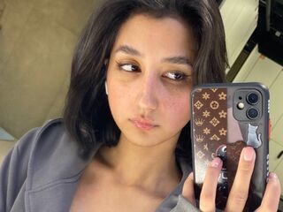 hot strip tease webcam NubiaBeamish