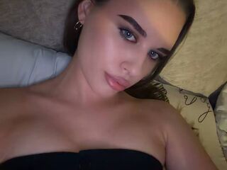 extrreme webcam picture RhiannonJumper