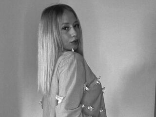 masturbating webcam girl RicardaBlechman