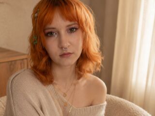 naughty webcamgirl RobertaLah