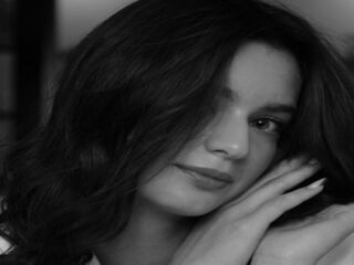 bedroom cam RosaMunoz