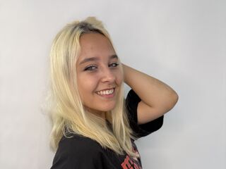 camslut topless RussellGiuliano