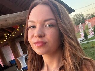 naughty cam girl SadeBergum