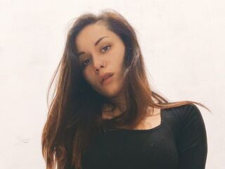 cam girl playing with vibrator SandyMurs