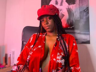 live webcam performer SaphyNyx