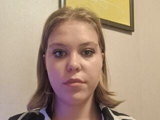 sexy live cam girl SaturninaLeavitt