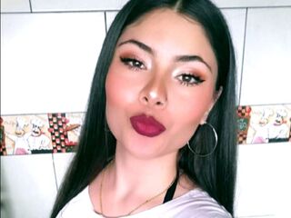 camgirl chatroom ScarlettReven