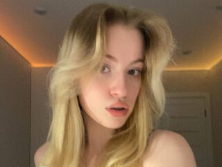 cam girl chatroom ShalandaDaghita