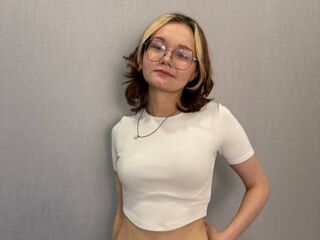free live sexcam ShemikaDestro