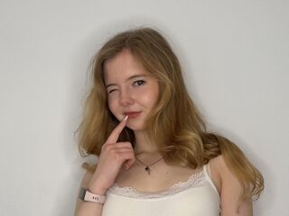 camgirl webcam photo SheridanHourani