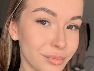 sexy webcam girl SherylMearing