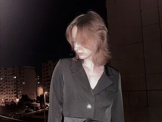 naked girl with webcam masturbating ShirleenWiens