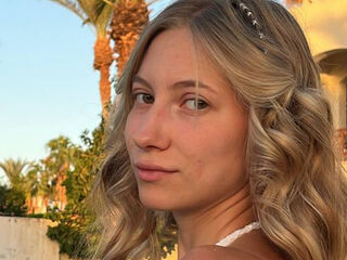 hot girl live web cam TainaTatge