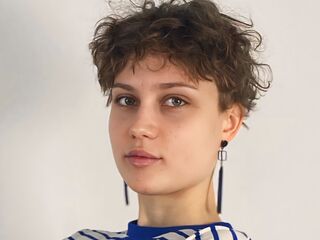 naked webcamgirl photo TheolaTunison