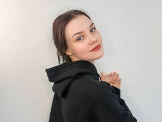 girl chatroom ToraMendiaz