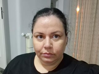 fingering webcamgirl picture rubacuoribella